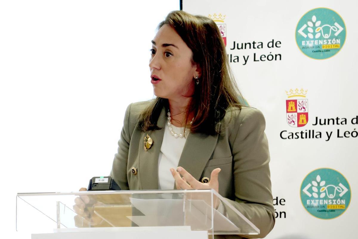 La consejera de Agricultura, Ganadería y Desarrollo Rural, María González Corral