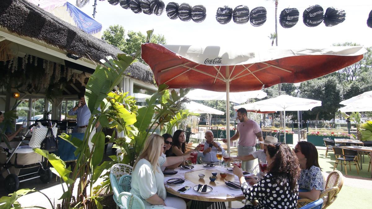 Gastro Terraza Amazónica, ubicada en el ala oeste del edificio de la antigua estación de Córdoba.