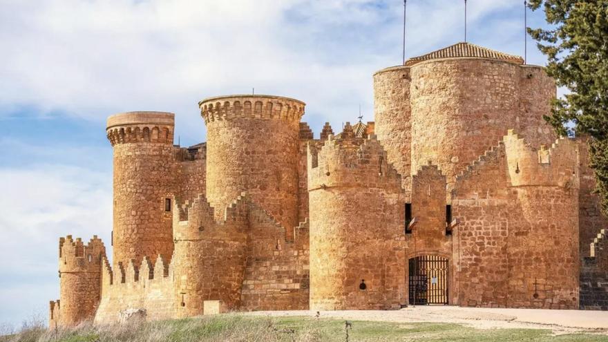6 siglos de historia, dos culturas y cientos de metros visitables: así es el castillo mejor conservado de España, y el más bonito
