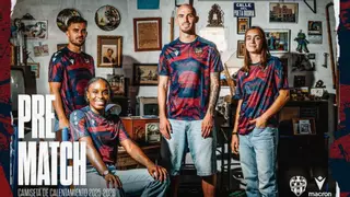 El Levante UD saca su nueva camiseta pre-partido con otro guiño a Vallejo