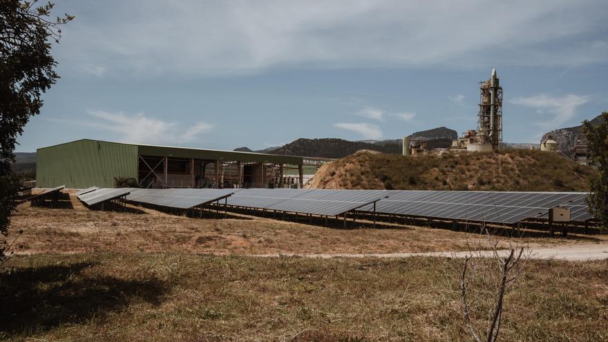 Los parques fotovoltaicos autorizados en Mallorca desde 2020 consumen 7,1 millones de metros cuadrados de suelo rústico