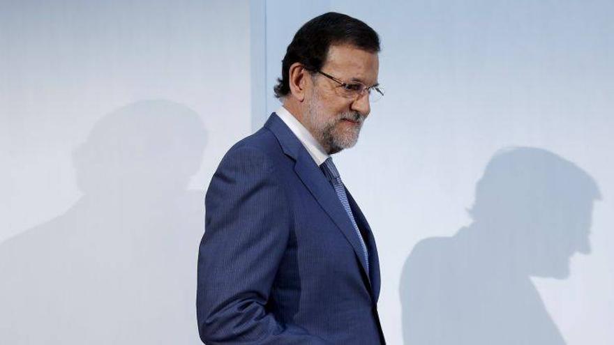 Rajoy defenderá en el pleno del Congreso la ley de abdicación