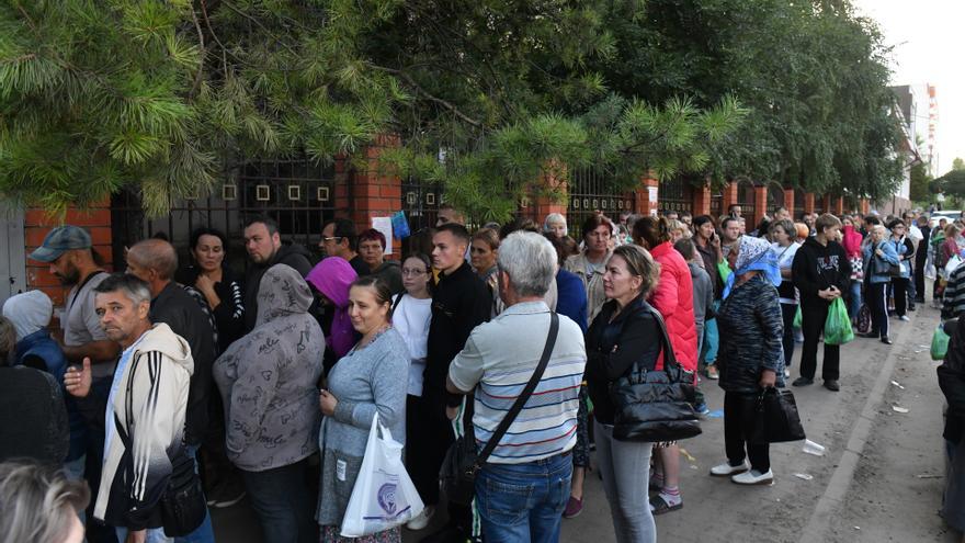 Rusia trata de frenar la incursión ucraniana mientras Zelenski celebra avances