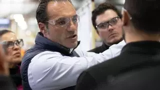Antonio Filosa, CEO de Stellantis: el becario que hace 25 años se fogueó en el turno de noche en España
