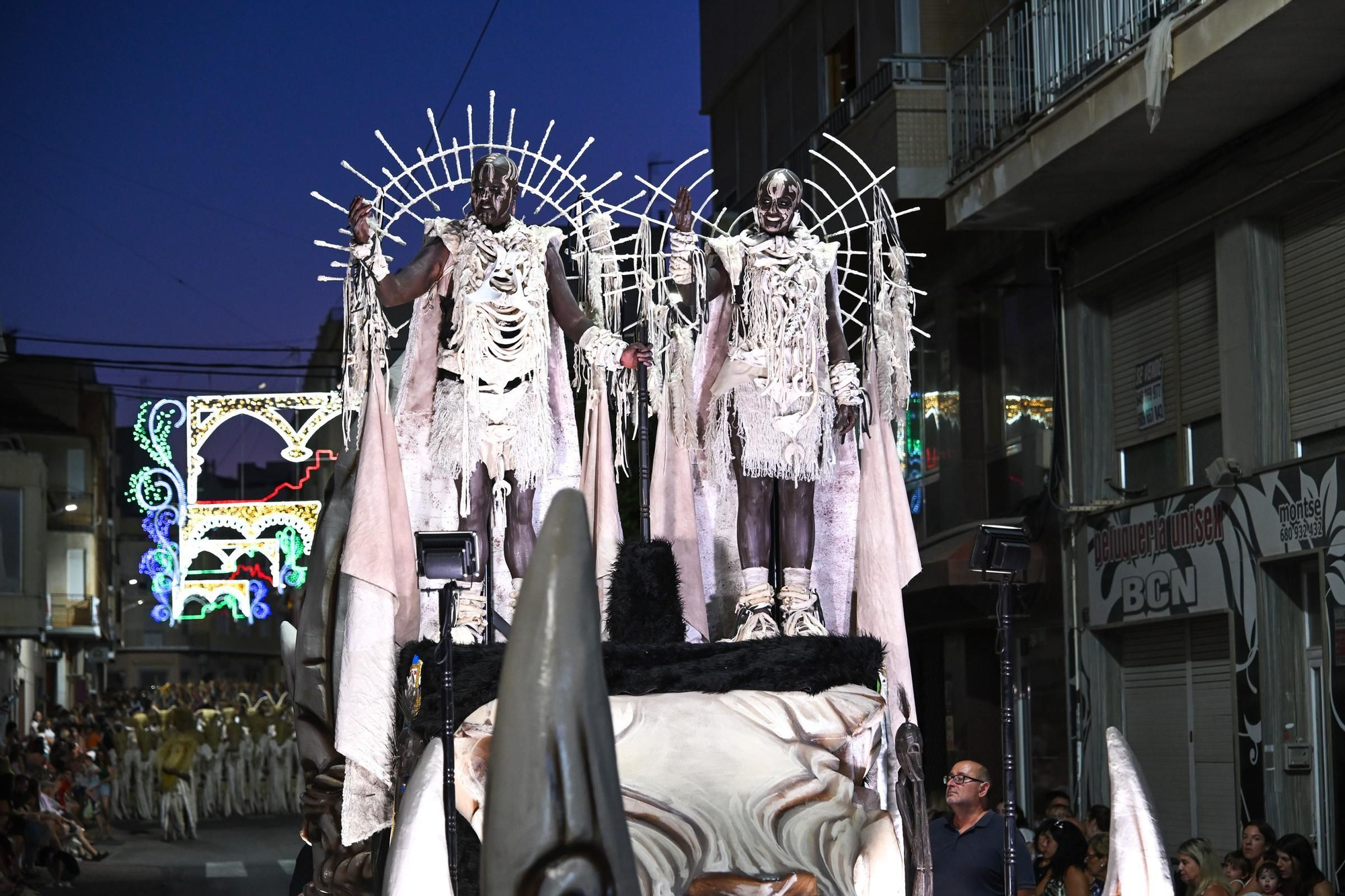 Las mejores imágenes de la Entrada Cristiana de las fiestas de Novelda