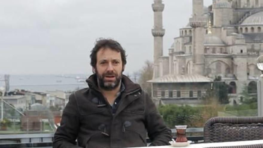 El músic bisbalenc Jaume Pla, «Mazoni», viatja fins a Istanbul.
