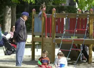 Los abuelos de Suecia podrán cobrar por cuidar a sus nietos