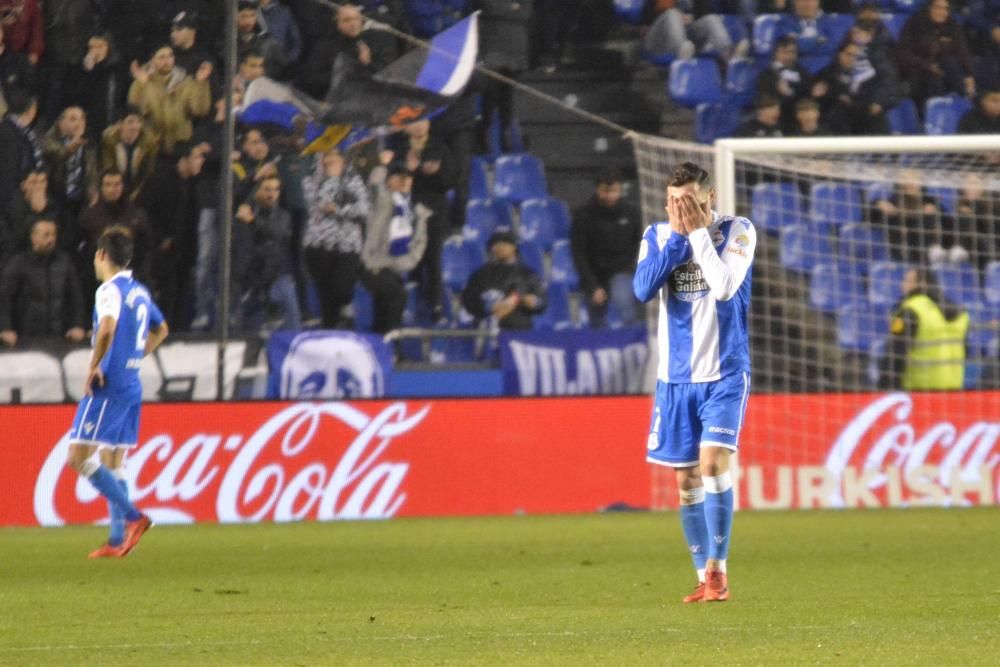 El Dépor cae en Riazor ante el Valencia