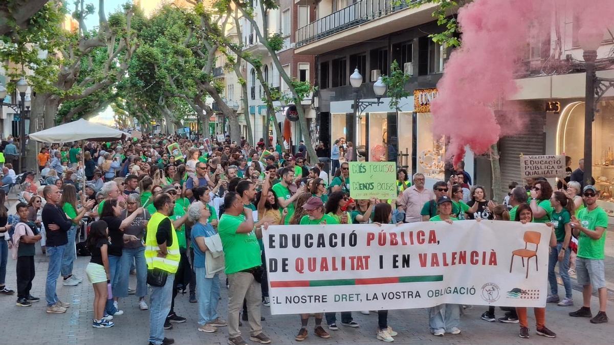 La cabecera de la manifestación en la calle Marqués de Campo