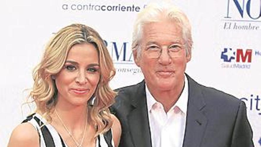 Richard Gere y Alejandra Silva se casan en mayo