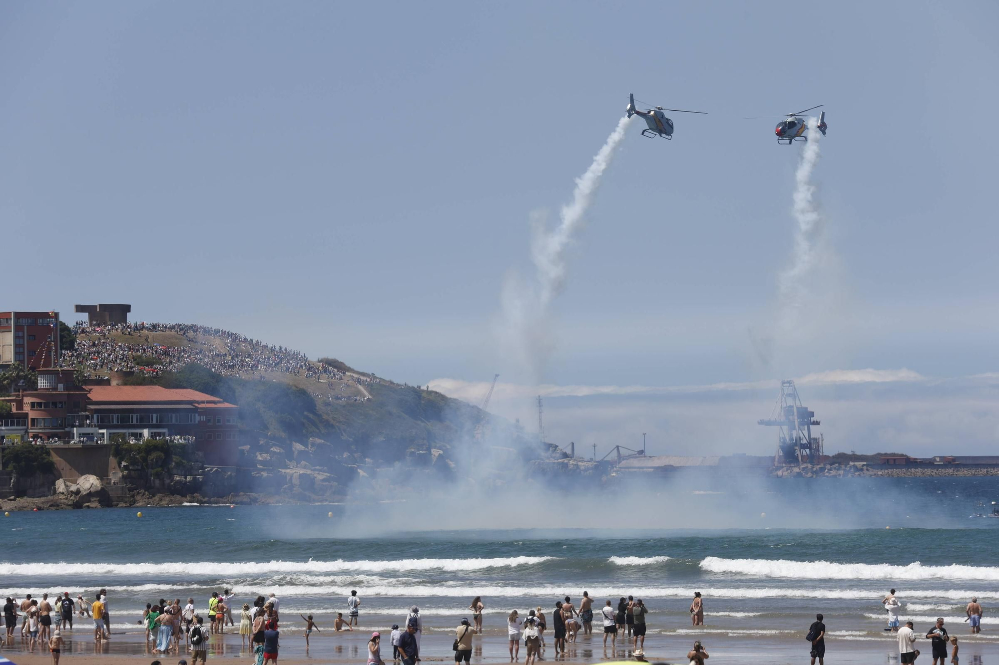El espectacular y multitudinario Festival Aéreo de Gijón, en imágenes