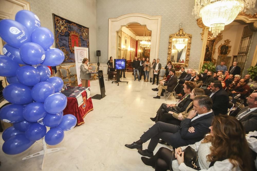 Un momento del acto de presentación del calendario