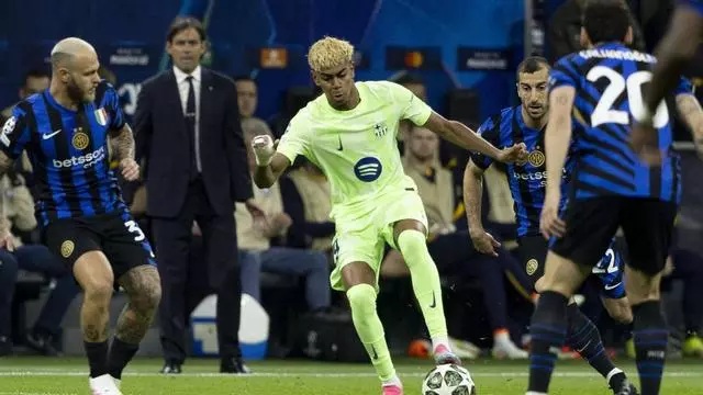 Lamine Yamal, a un regate de superar a Neymar