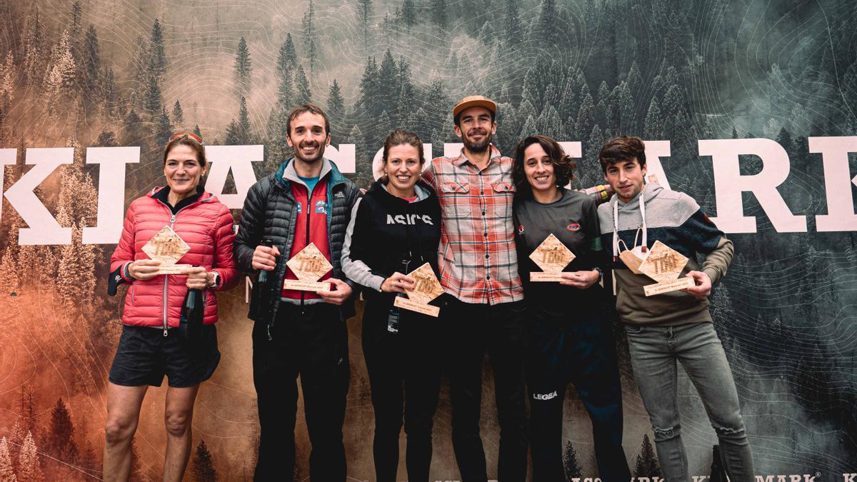 Els tres primers classificats de la Transgavarres masculina i femenina.