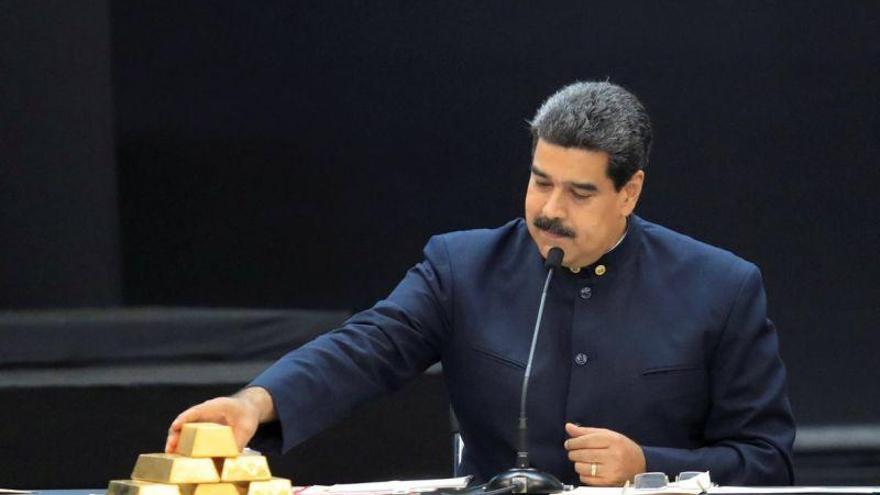 Maduro pretende vender oro a Emiratos Árabes para pagar las importaciones