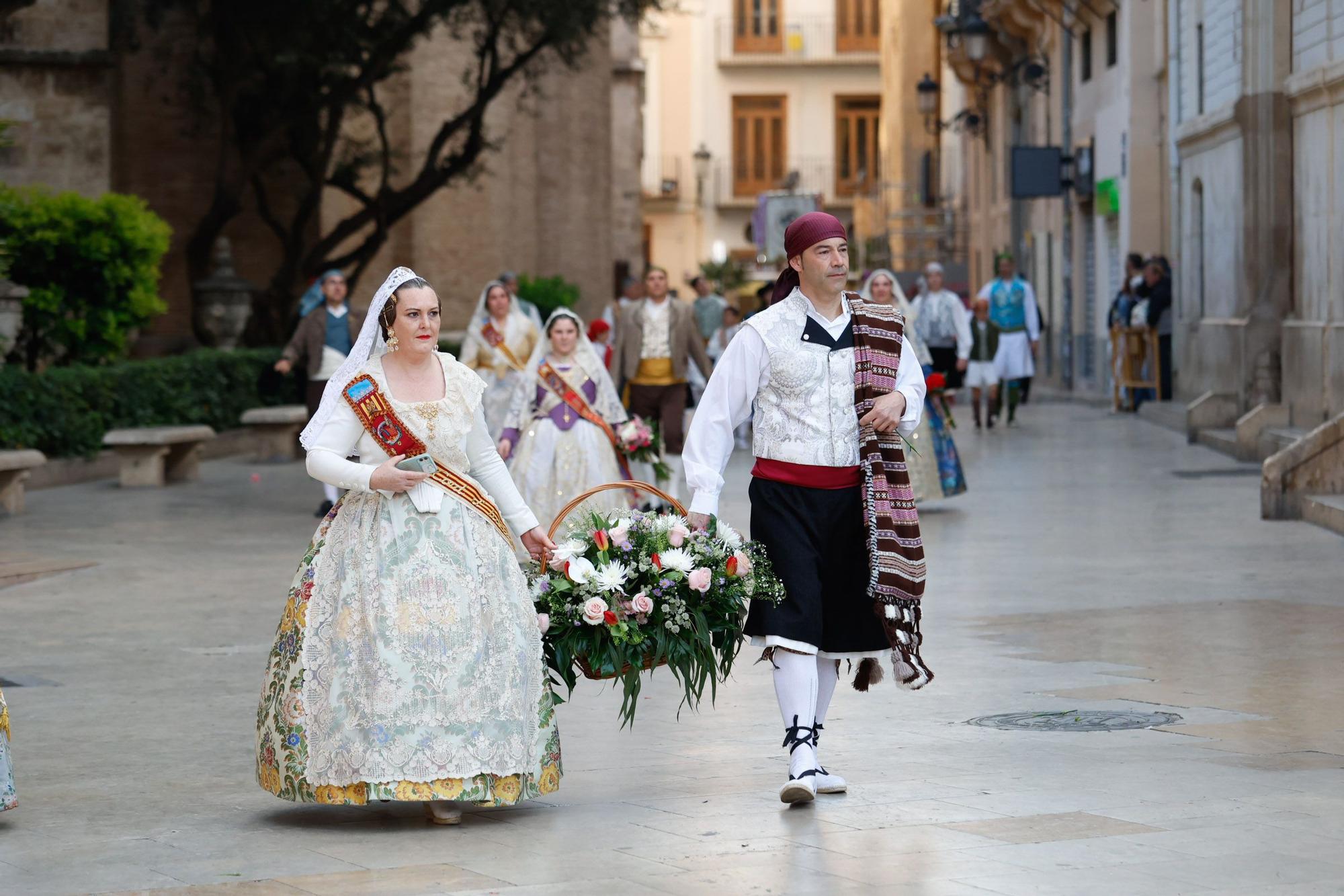 Búscate en el primer día de la Ofrenda en la calle San Vicente entre las 18:00 y las 19:00