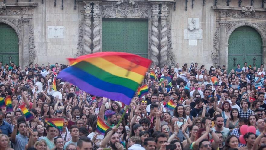 Fiesta por el Día del Orgullo Gay en Alicante en imagen de arhivo