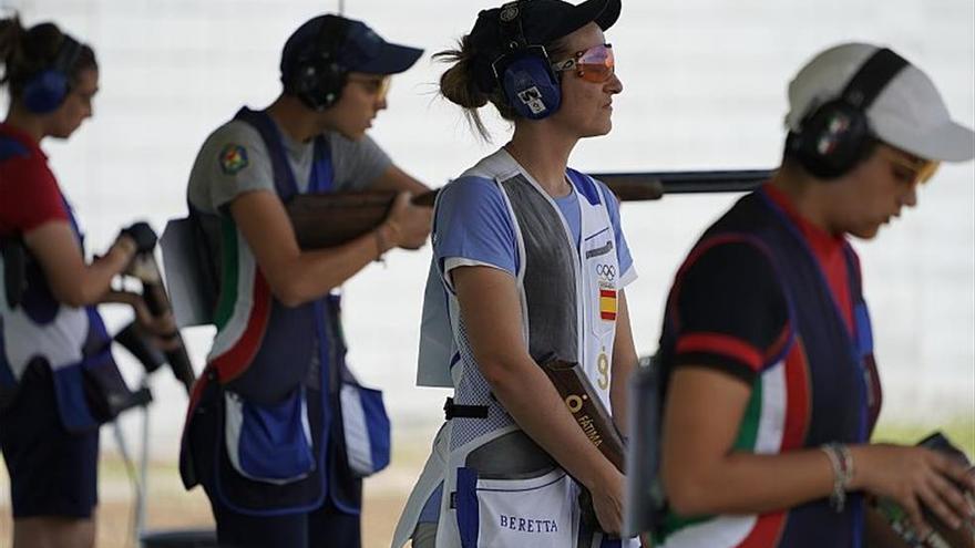 Fatima Galvez, en el centro, durante una competición.