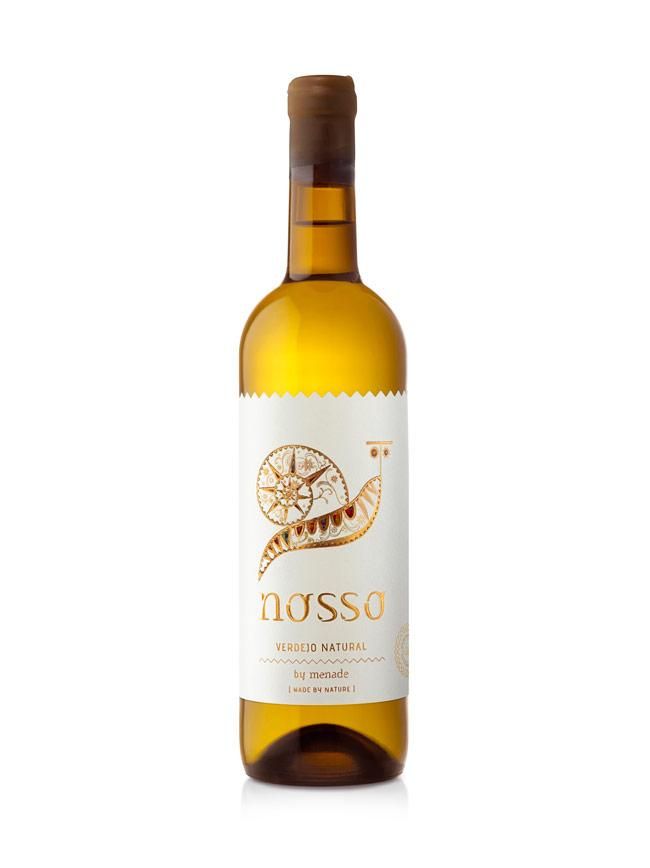 Vino blanco de verdejo Nosso, de la Bodega Menade, ecológico.
