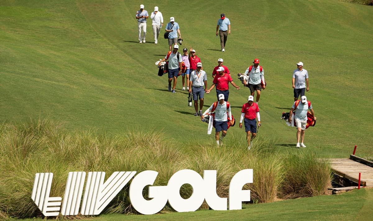 Los jugadores del equipo 'Fireballs' en la jornada de entrenamiento en Houston