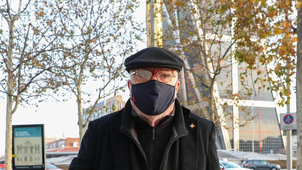 El comisario jubilado José Manuel Villarejo acude a declarar por la 'guerra de los comisarios' a los Juzgados de Plaza de Castilla.