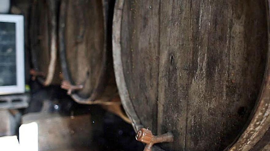 Barrica de tea en una bodega palmera. | | E.D.