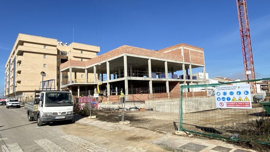 Reanudadas las obras para hacer la nueva comisaría de Policía Nacional de Almendralejo