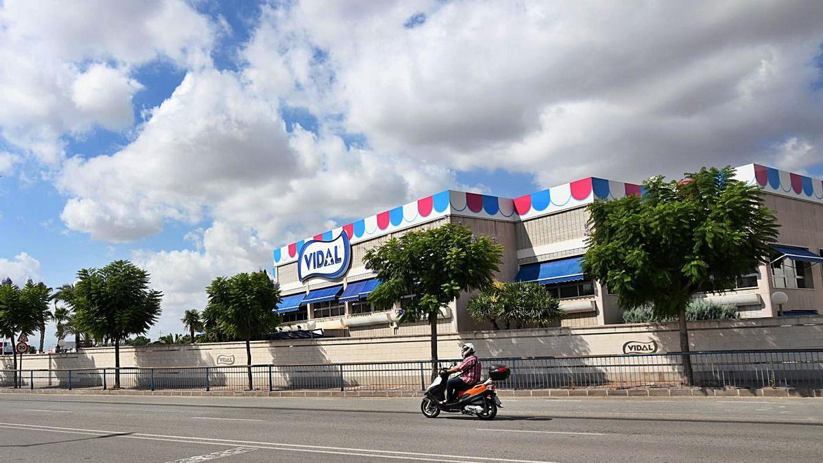 La empresa está ubicada en la avenida Gutiérrez Mellado en Molina de Segura  | ISRAEL SÁNCHEZ