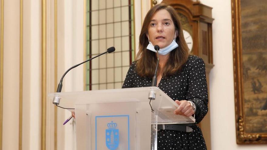 La alcaldesa Inés Rey en rueda de prensa.