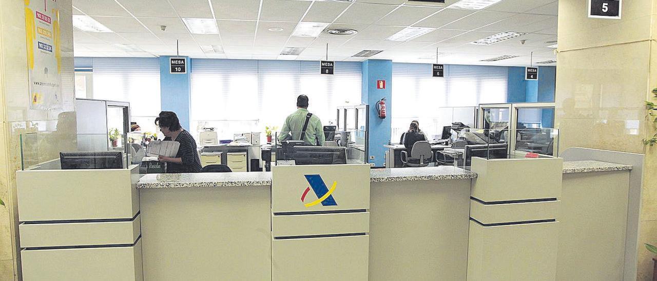 La crisis y las peticiones de devolución del IVA de las empresas lastran la recaudación