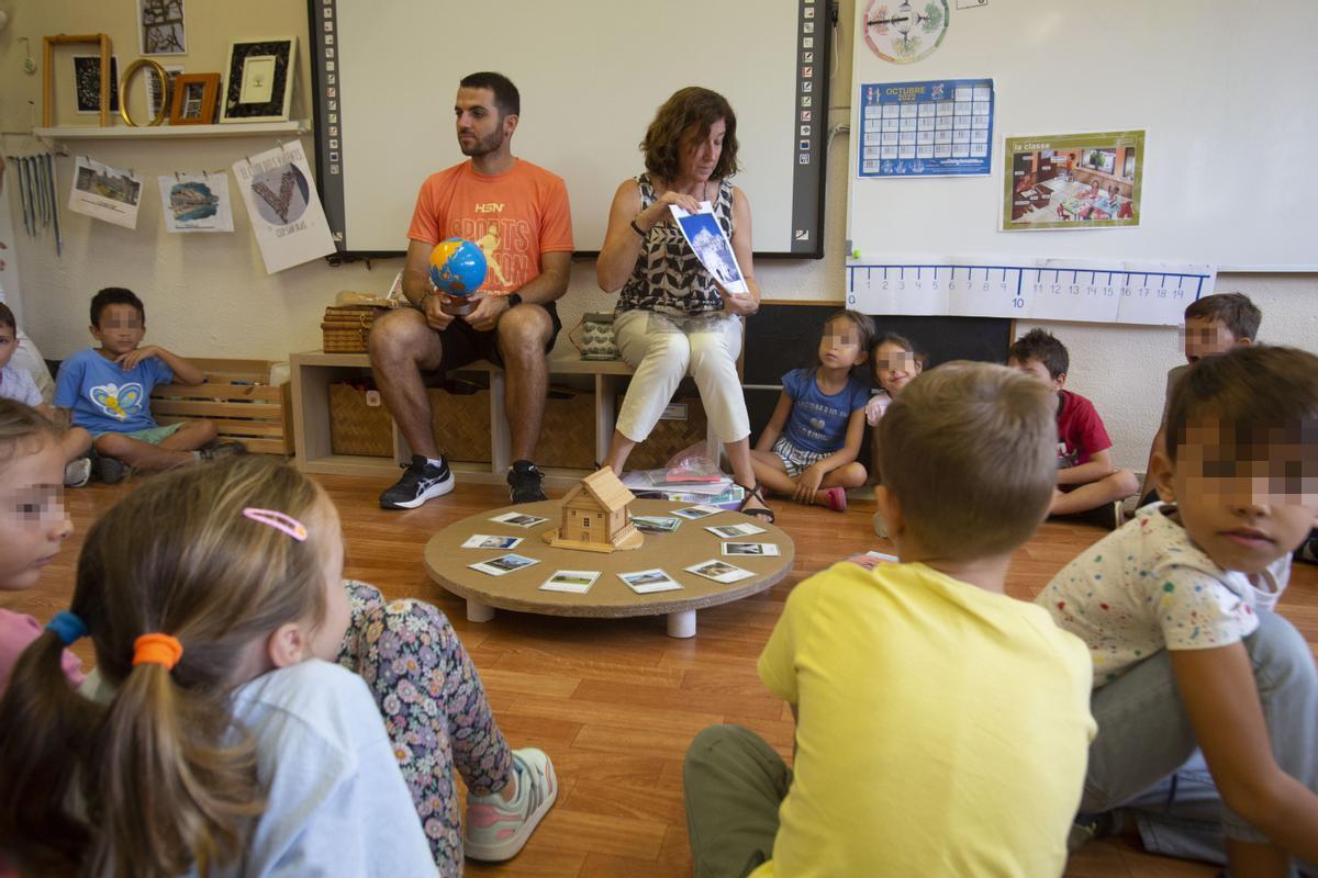 "De la meua casa al mon", los niños parten de su entorno más próximo para conocer otros países