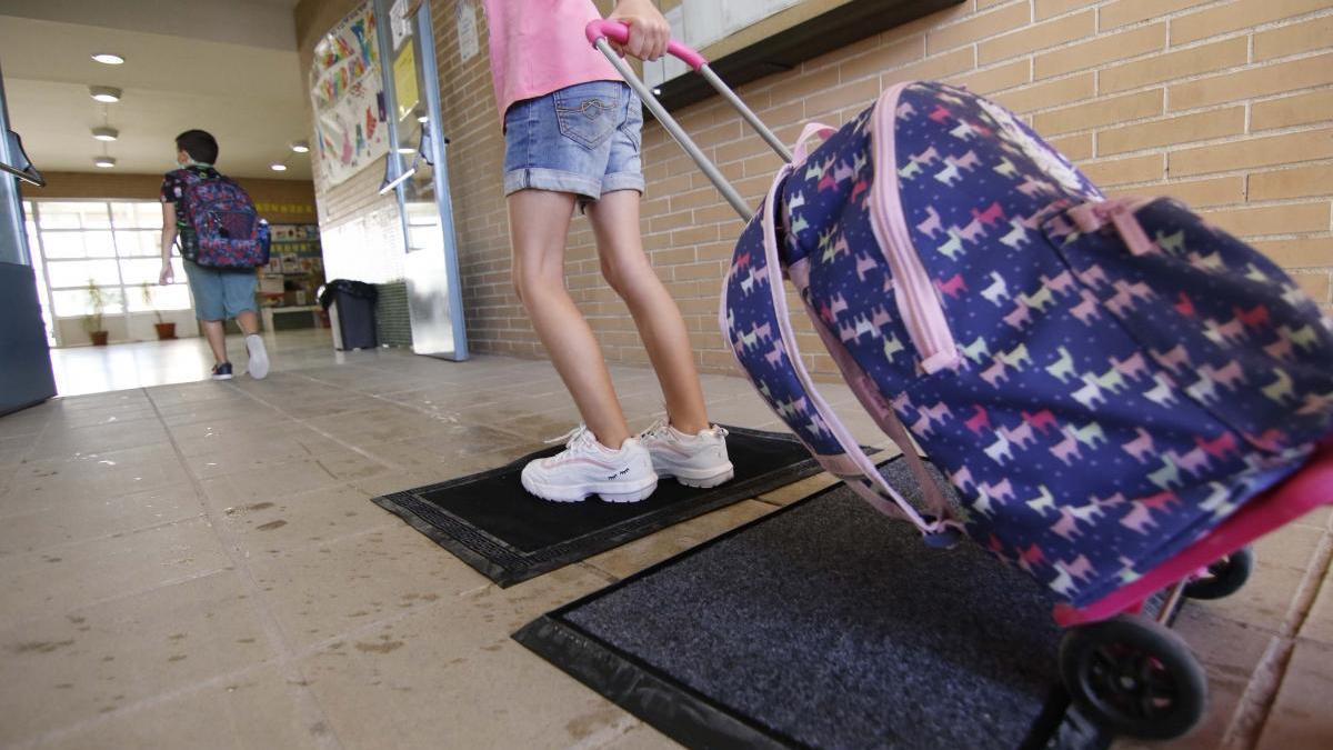 Andalucía, a la cabeza en incidencias por casos de covid-19 en colegios desde el comienzo de curso