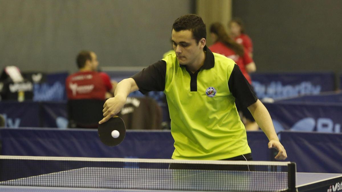 Una competición de tenis de mesa en La Magdalena.