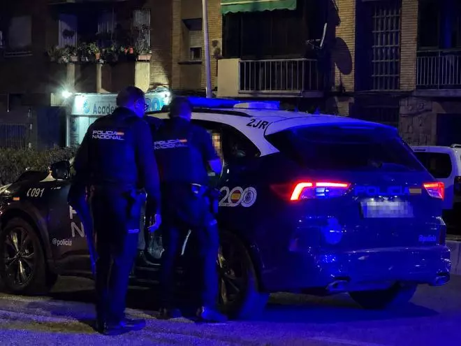 Detenidos tres hombres al ser sorprendidos robando catalizadores en la autopista
