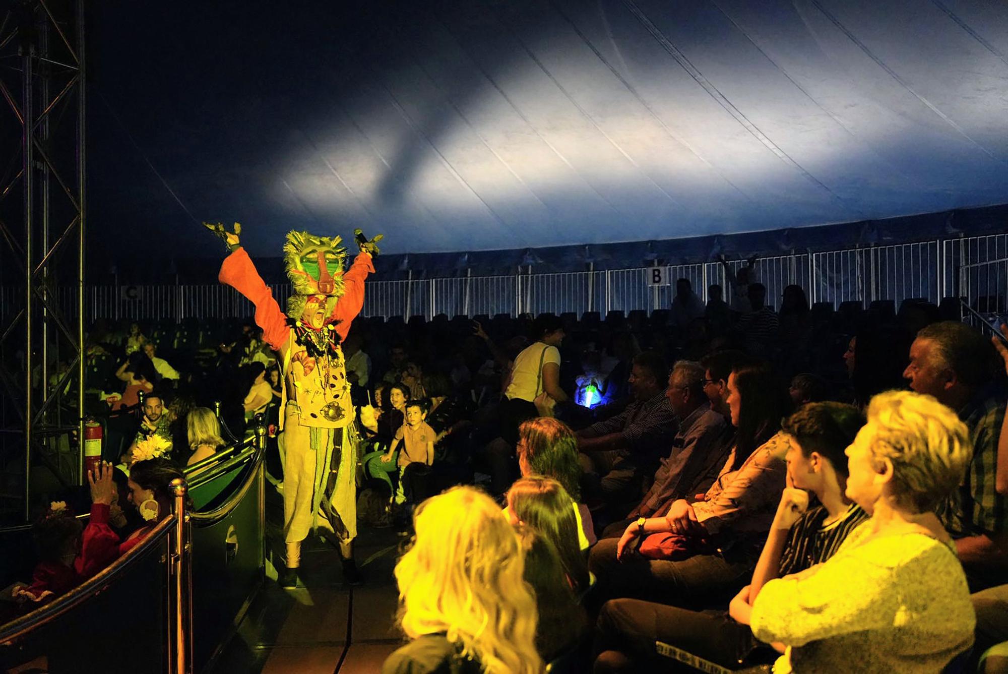 El circo Alaska en la Feria de Córdoba