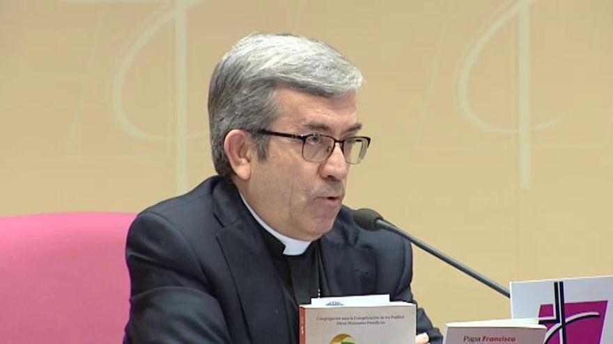 La Conferencia Episcopal apoya al obispo denunciado por los cursos para "curar" la homosexualidad