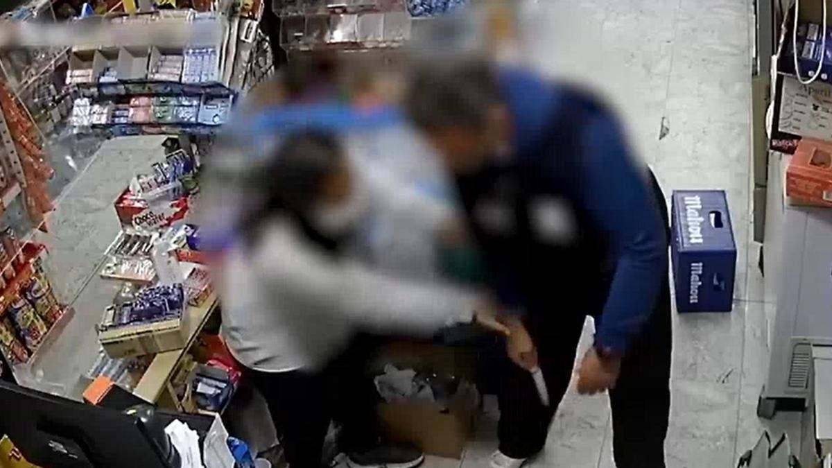 Intenta atracar una tienda en Alicante y se topa con una dependienta justiciera