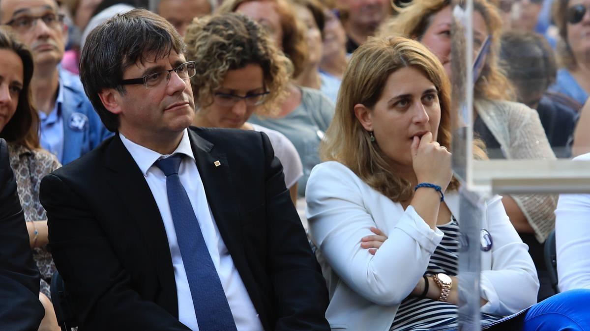 Puigdemont y Pascal, en un acto independentista en julio del 2017.