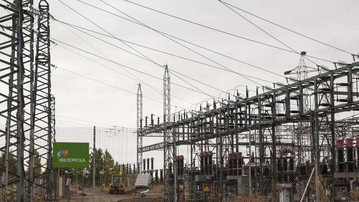 Estación eléctrica en Benavente.