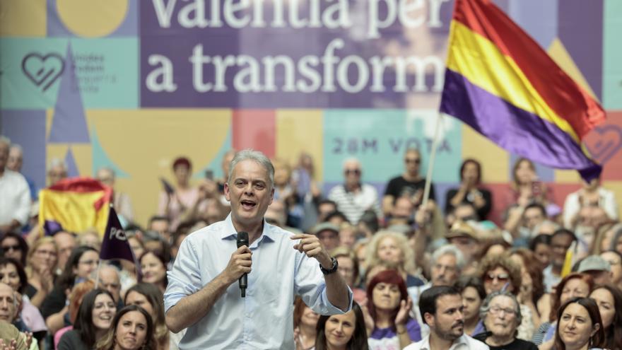 Los líderes de Unides Podem-EU se reúnen en el mitin celebrado en València