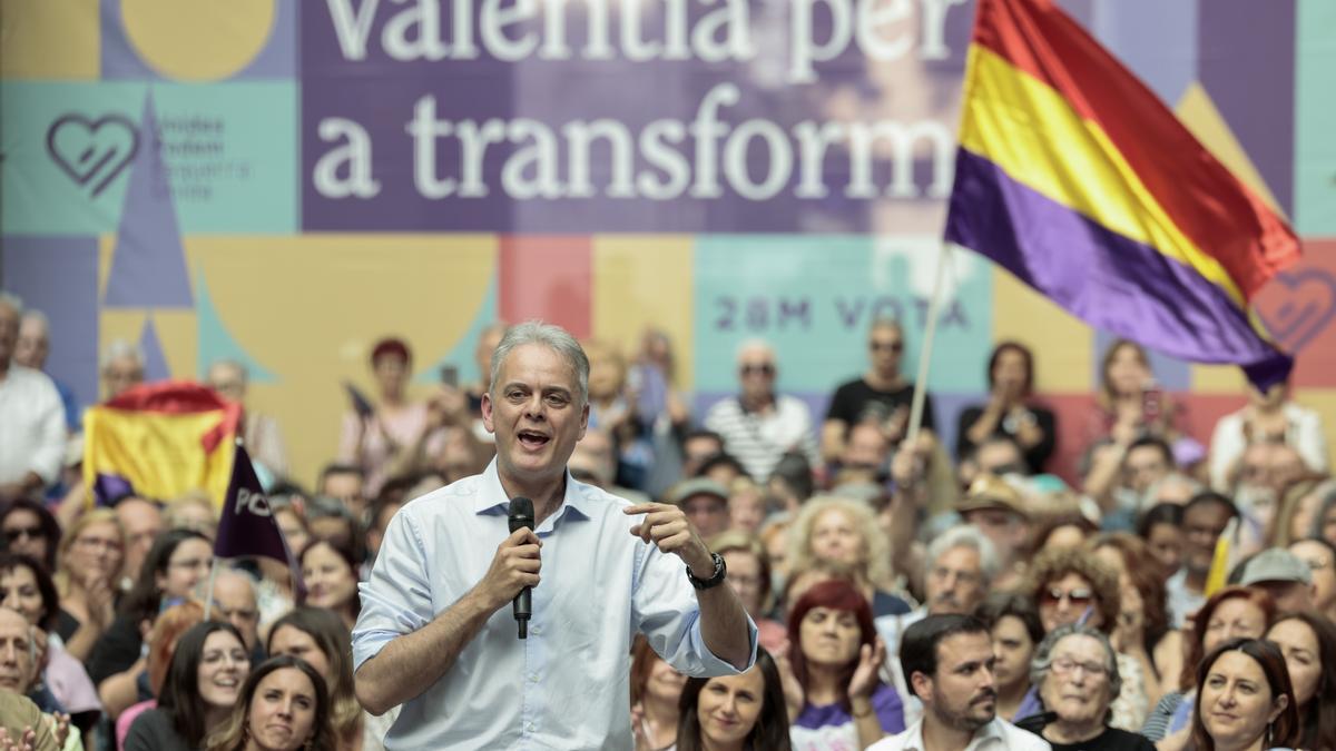 Las ministras Belarra, Montero y  el ministro Garzón en acto electoral en Valencia