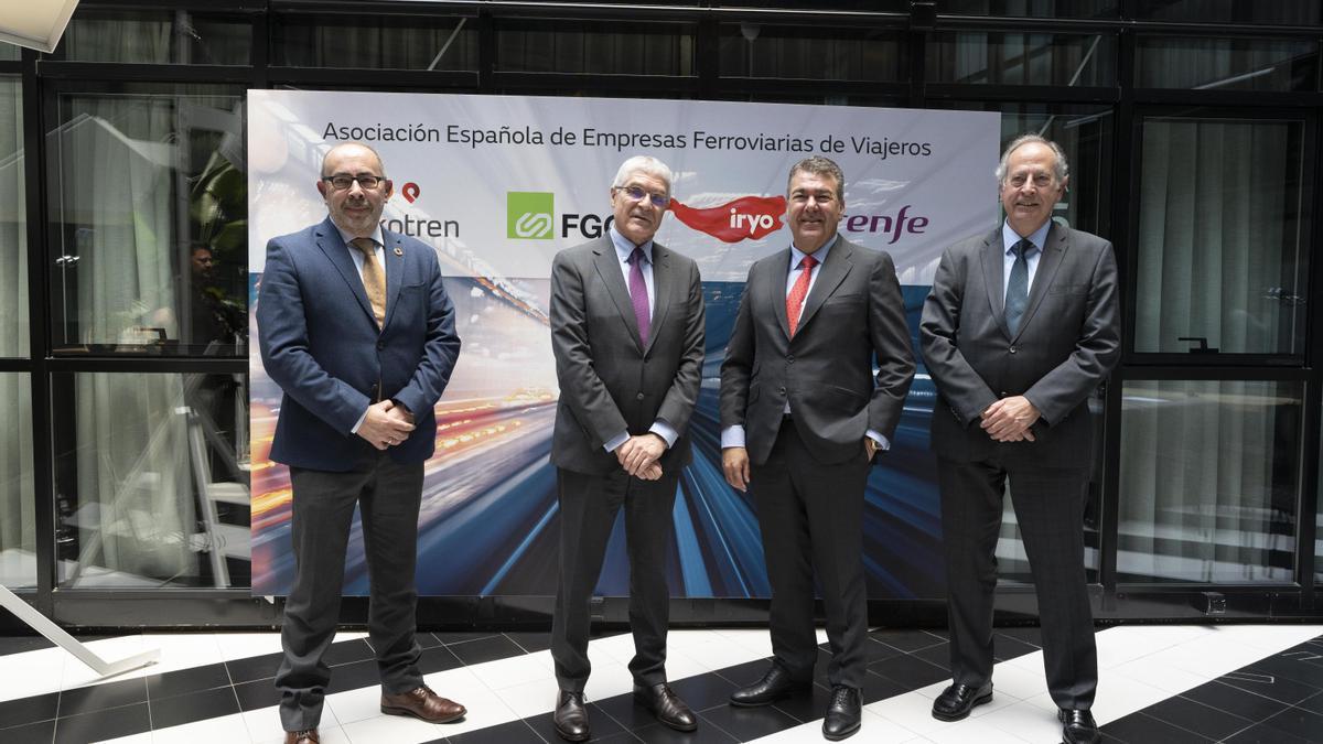 Iryo, Renfe, Euskotren y FGC crean la Asociación Española de Empresas Ferroviarias de Viajeros