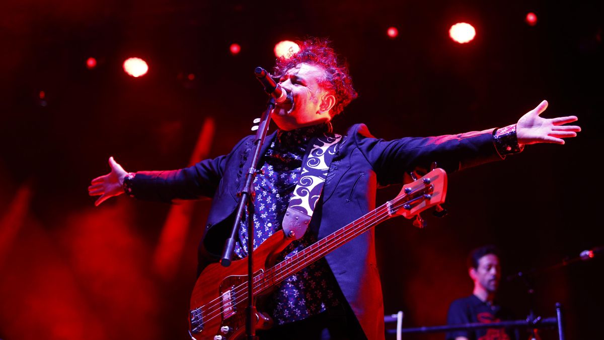 Café Tacvba durante su actuación en el Vive Latino.