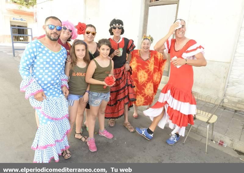 Las calles del Grao se llenan de fiesta