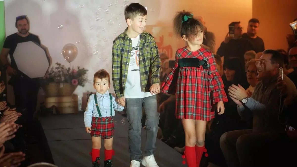 Desfile benéfico de moda infantil en Zamora