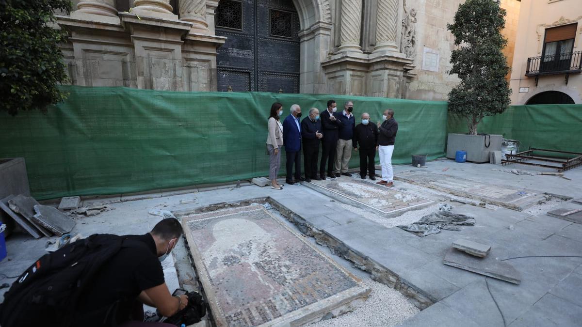 Recuperación de los mosaicos del Misteri en el nuevo emplazamiento junto a Santa María