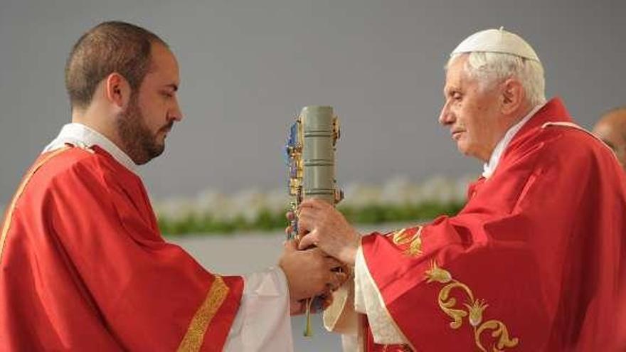 Óscar Valado con el Papa.