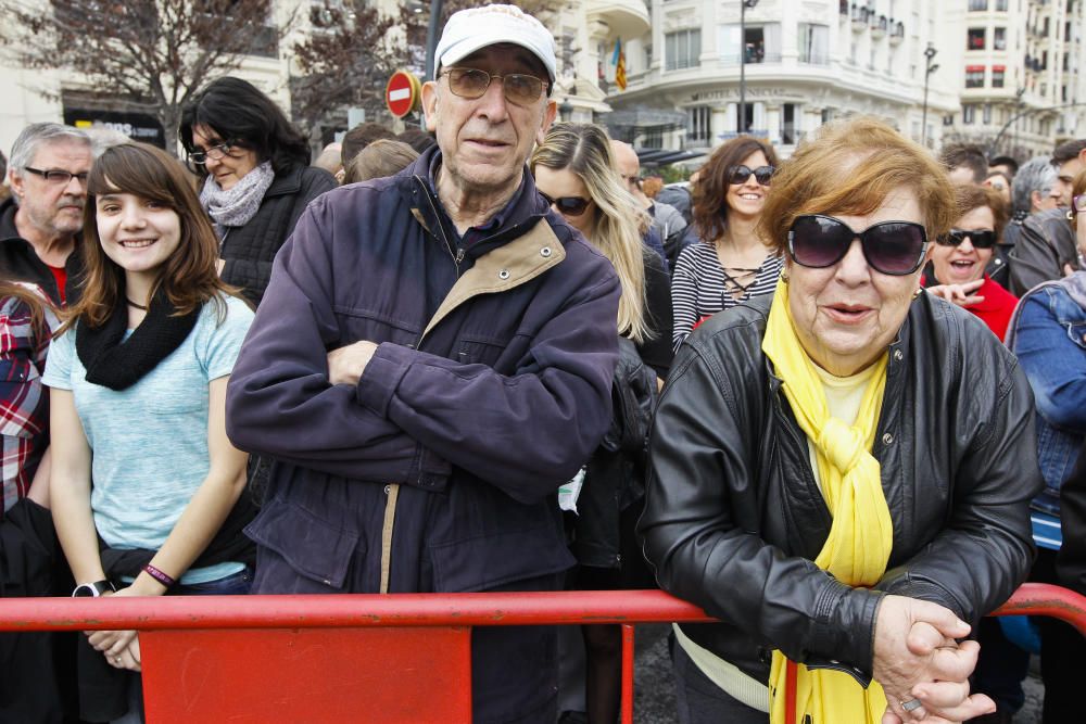 Búscate en la mascletà del 3 de marzo