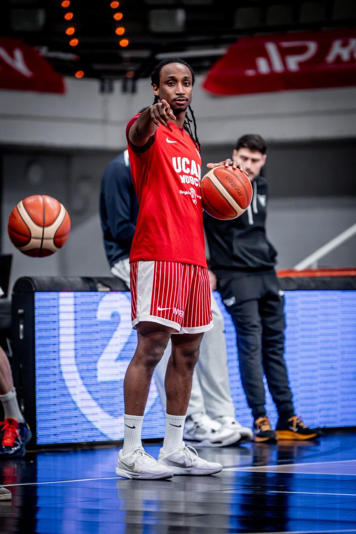 Michael Forrest, del UCAM Murcia, antes de un partido de la FIBA Europe Cup este curso.