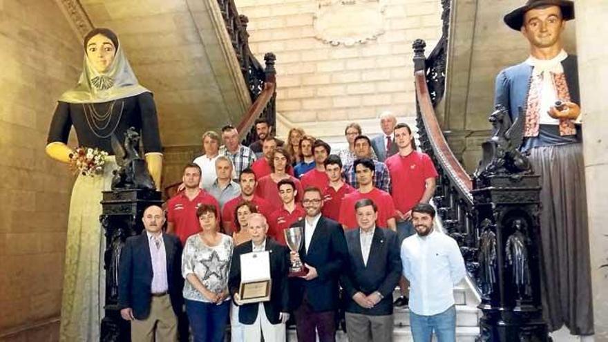 Homenaje de Cort al Espanya por su título de Liga